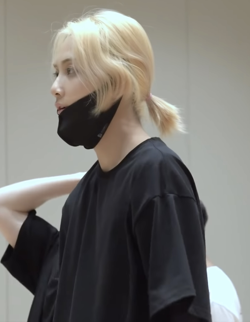 [잡담] 세븐틴 정한 미대 도예과 같이 생김 | 인스티즈