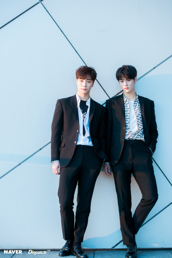 [잡담] 얘네 둘이 같은 그룹인거 너무 사기적임 | 인스티즈