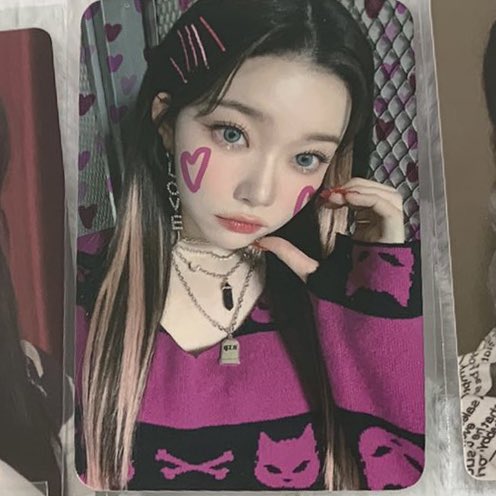 [잡담] 쯔기도 포카장인이다 너무 예뿌 | 인스티즈