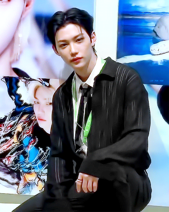 [잡담] 용복이는 금발 흑발 고르는 게 무의미하다 | 인스티즈