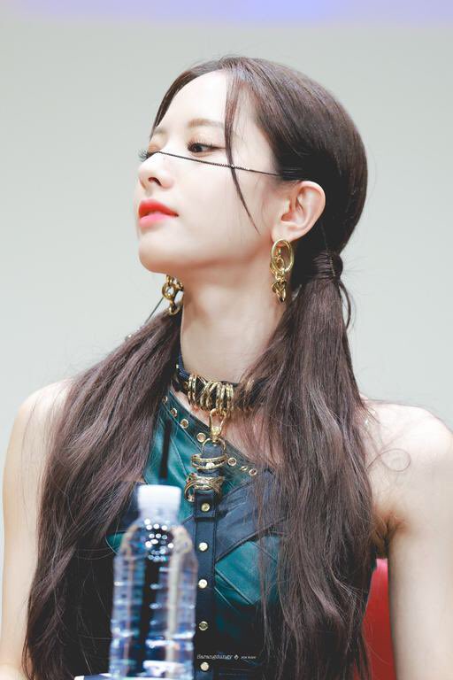 [잡담] 퀸덤 예고 보고 느낀 건데 보나랑 고유림 | 인스티즈