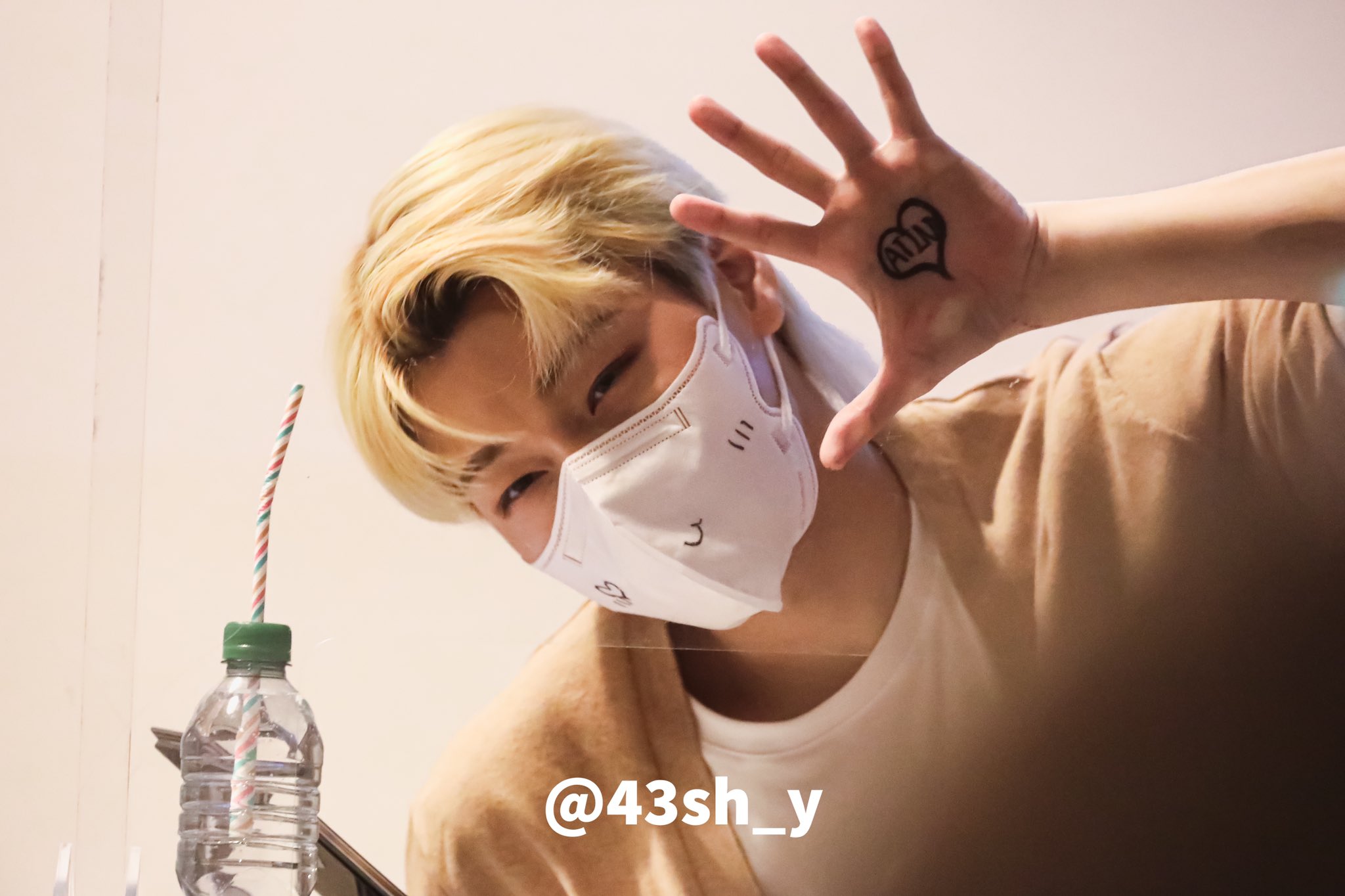 [잡담] 최산 진짜 캣귀엽다 | 인스티즈