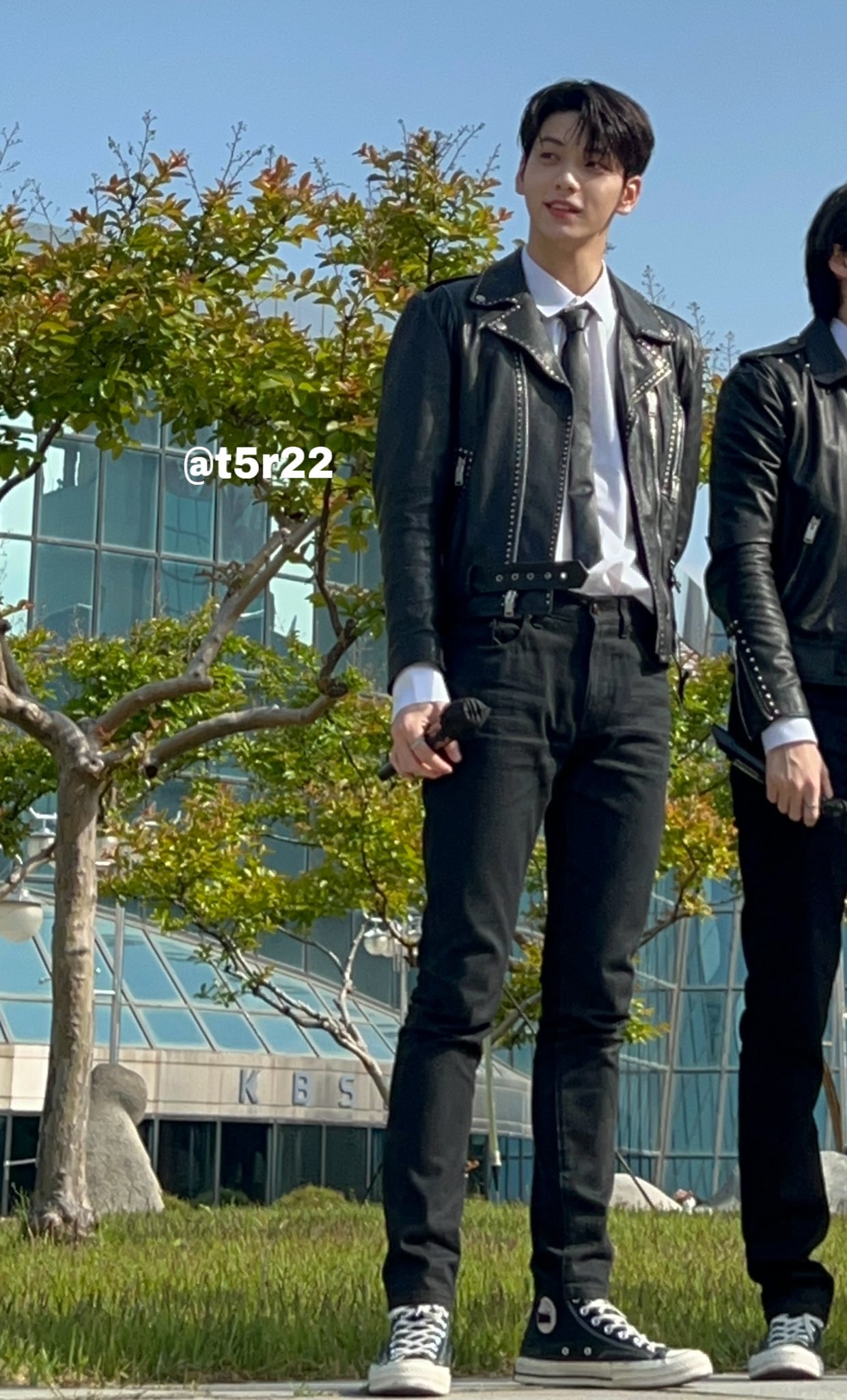 [잡담] 투바투 수빈 ㄹㅇ 근수저임 | 인스티즈