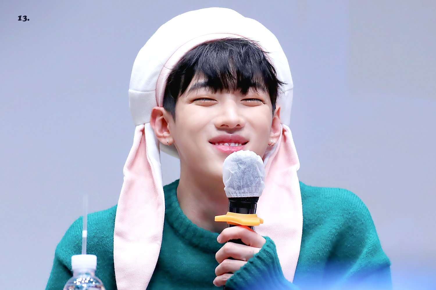 [잡담] 재찬이 이 사진 너무 귀여워서 한 시간에 한 번씩 봄 | 인스티즈