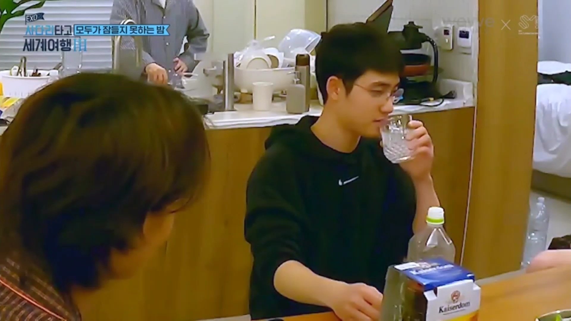 [잡담] 엑소 디오 vs 카이 숨막히는 공방전 | 인스티즈