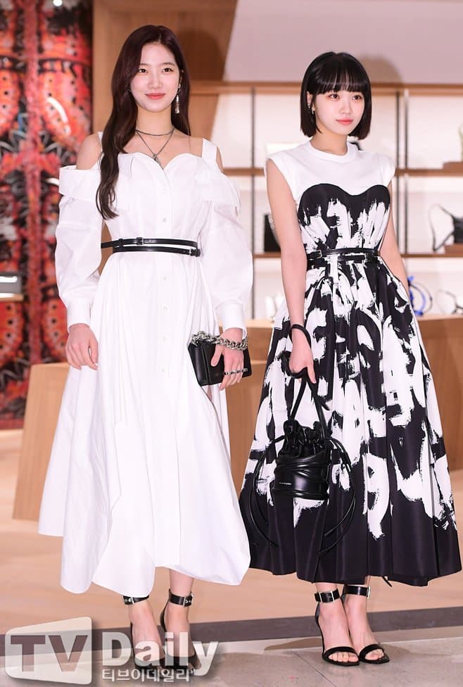 [정보/소식] 알렉산더 맥퀸 기념 행사에 르세라핌 카즈하 김채원 | 인스티즈