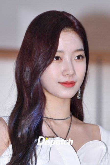 [잡담] 르세라핌 썸머즈 알렉산더맥퀸 뭔 행사간거너무이뿌당 | 인스티즈