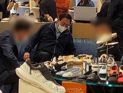 실시간 尹 강남 신세계 백화점에서 주말 쇼핑.jpg | 인스티즈