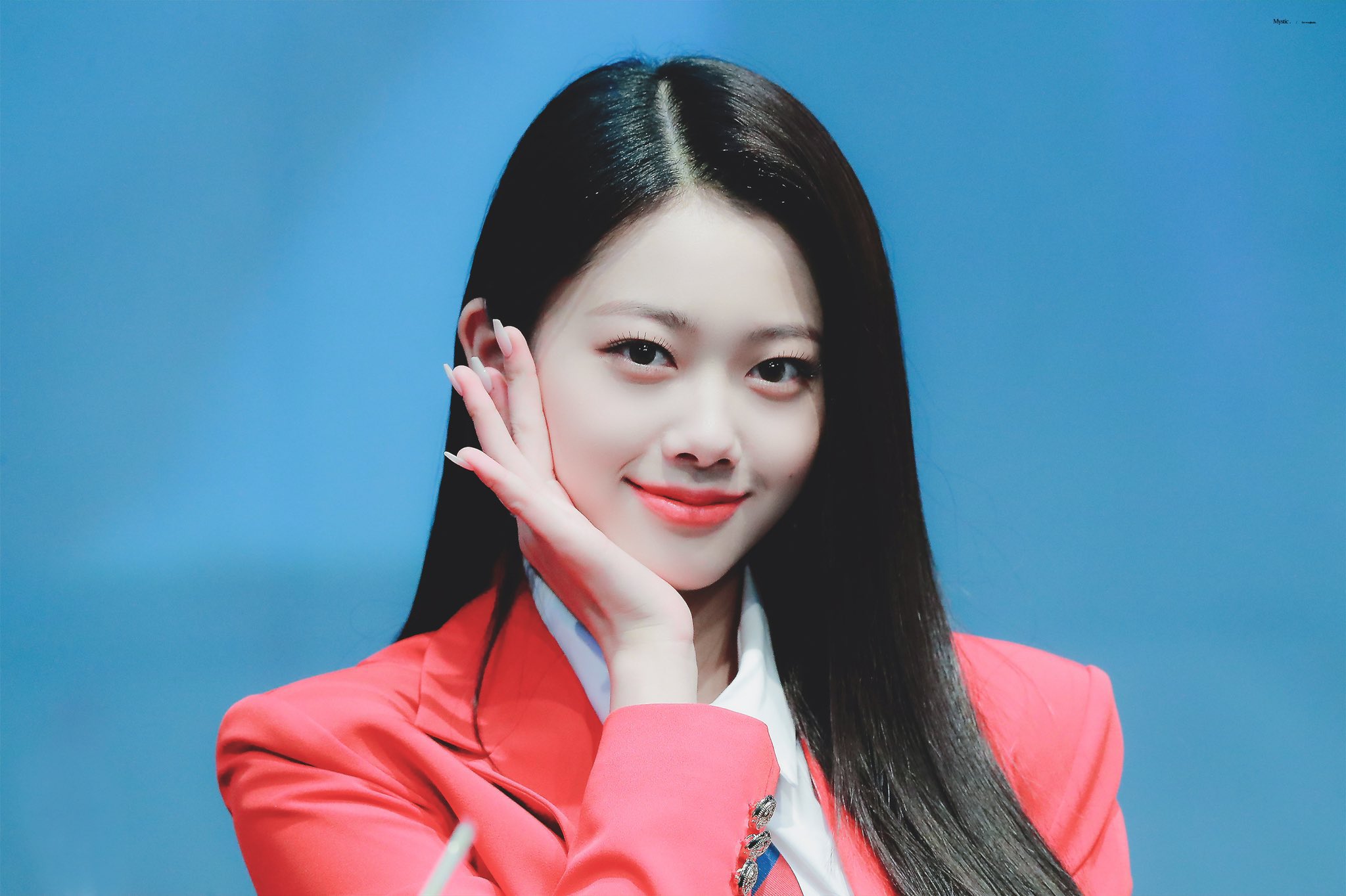 [잡담] 07년생 덕질..너무 어려서 양심찔리는데 너무 예뻐... | 인스티즈