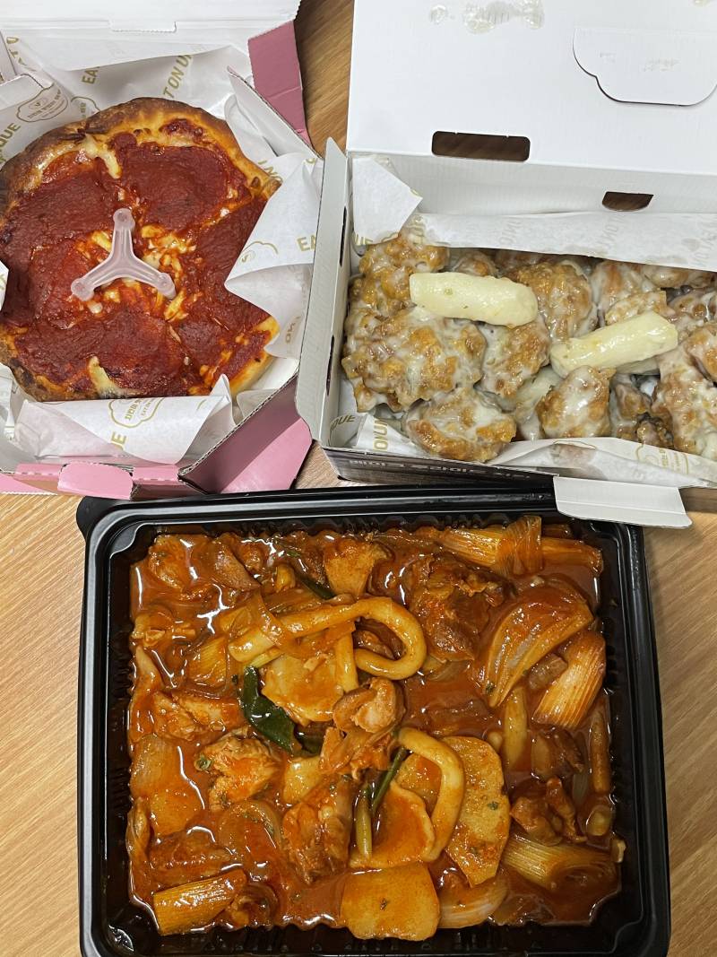 [먹었어요] 치킨 찜닭이랑 피자! | 인스티즈