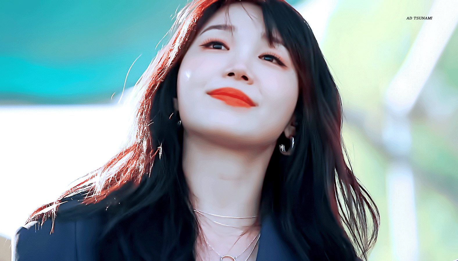 [잡담] 정은지 팬들이 레전드라고 뽑는 어제 무대 움짤 개많이 뜨면 어떤데...... | 인스티즈