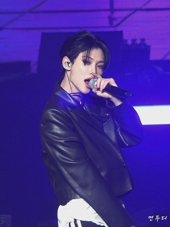 [잡담] 용복이 흑발 금발 진짜 느낌다르다 | 인스티즈