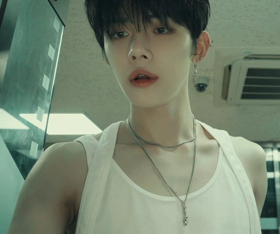 [잡담] 저기 혹시 이 남돌 누군가오..? | 인스티즈