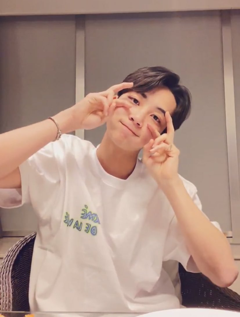 [잡담] 노른자 귀여워하는 한 남성 들튀 | 인스티즈