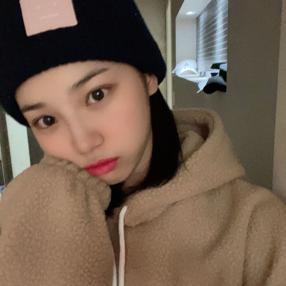 [잡담] 김채원 비니는 진심 항상 미친듯이 성공인듯 | 인스티즈