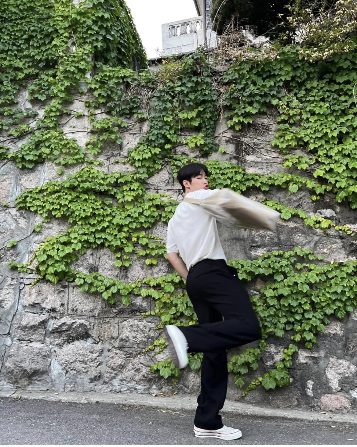 [잡담] 이상혁씨 이사진 빨리 다시 피드 박제해줘세요 | 인스티즈