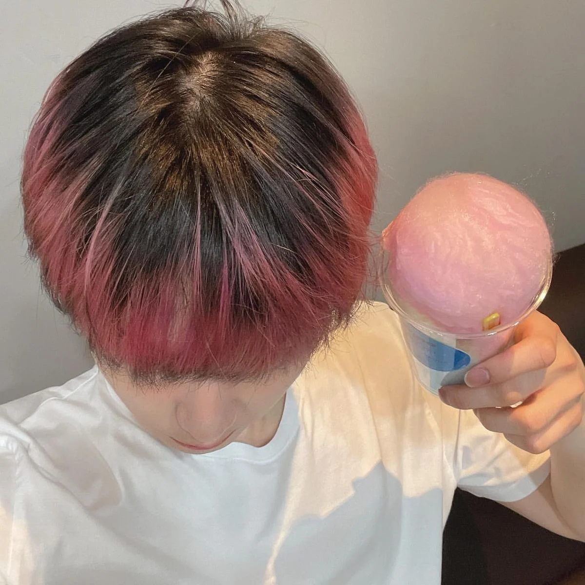 [잡담] 아니 산하 하는 행동 너무 귀여워 😍 | 인스티즈