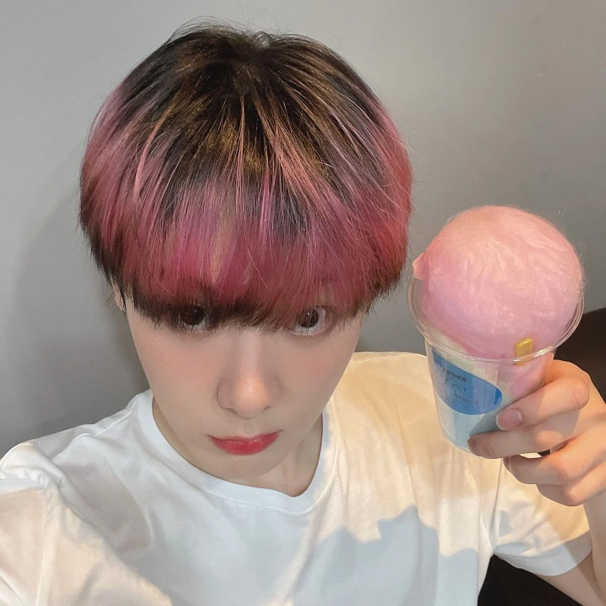 [잡담] 아니 산하 하는 행동 너무 귀여워 😍 | 인스티즈