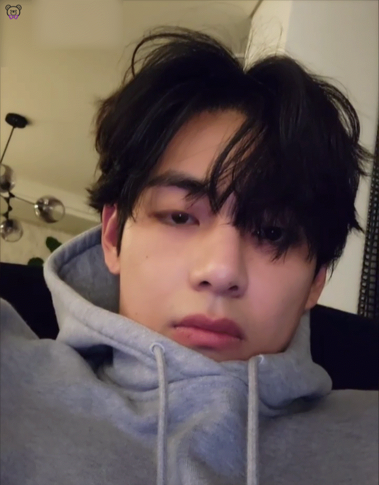 [잡담] 방탄 뷔 얼굴 | 인스티즈