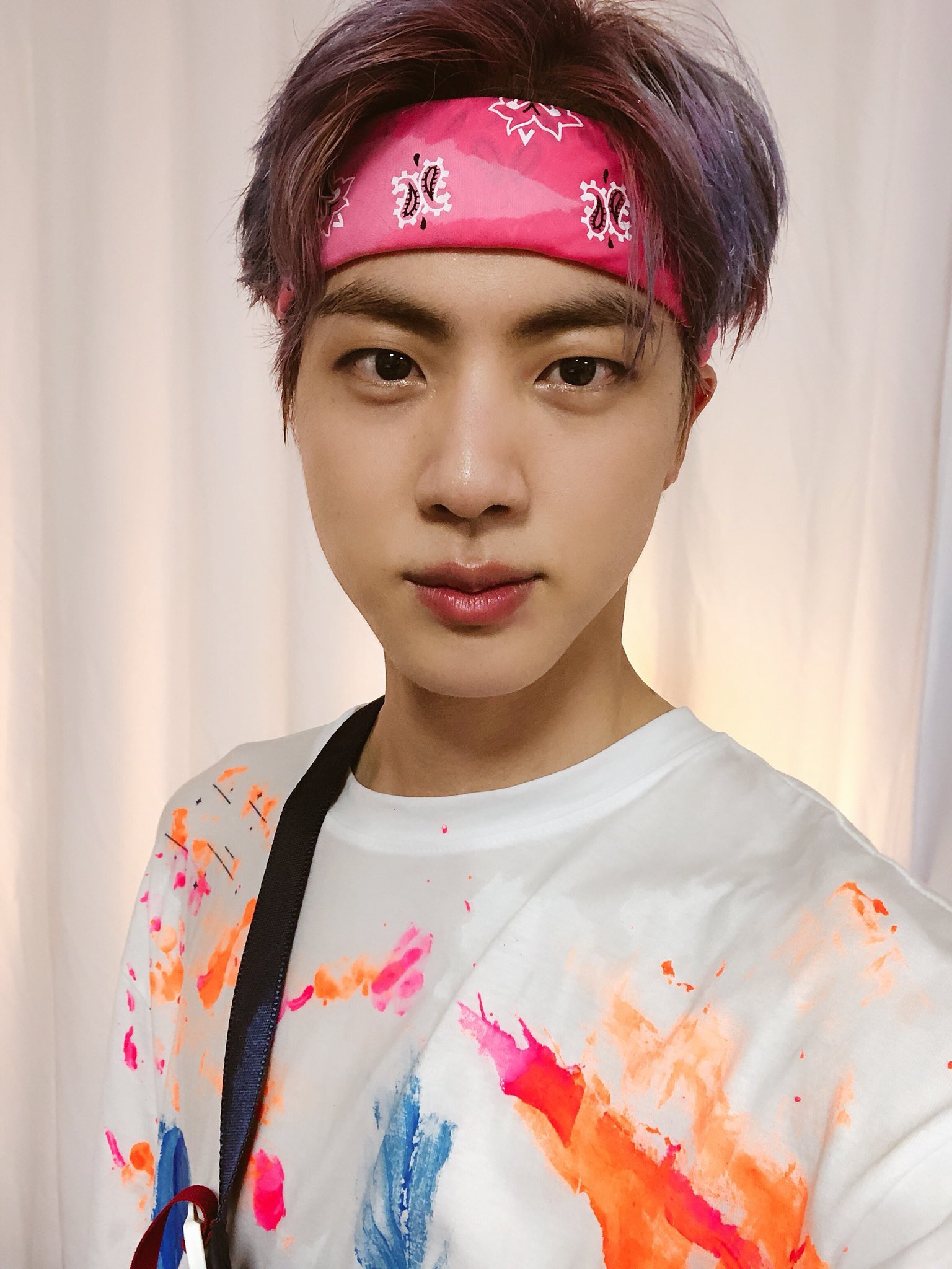 [잡담] 방탄 진 머리는 보라색으로 눈치껏 자라야한다고 생각 | 인스티즈