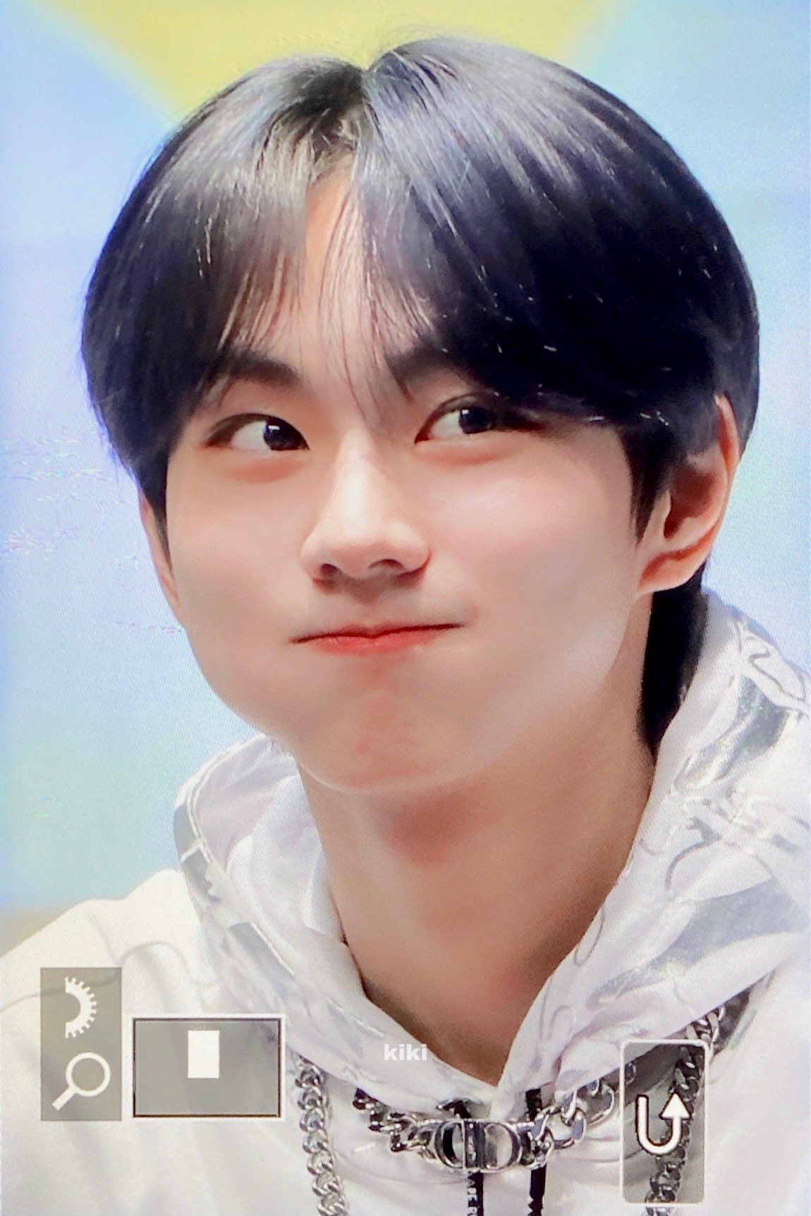 [잡담] 내가 본 사람중에 제일 예의바른 고양이같이 생김 | 인스티즈