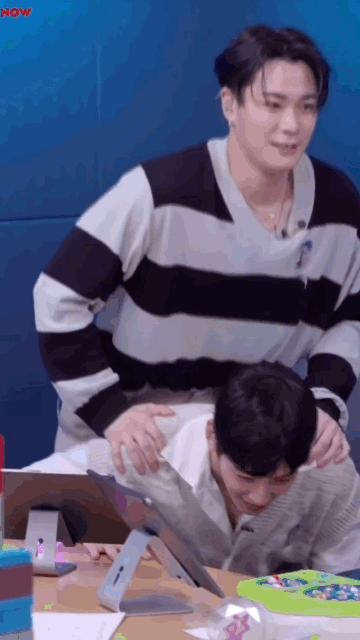 [잡담] 아니 차은우 ㄹㅇ 편안하게 든닼ㅋㅋㅋㅋㅋㅋㅋㅋㅋㅋㅋ | 인스티즈