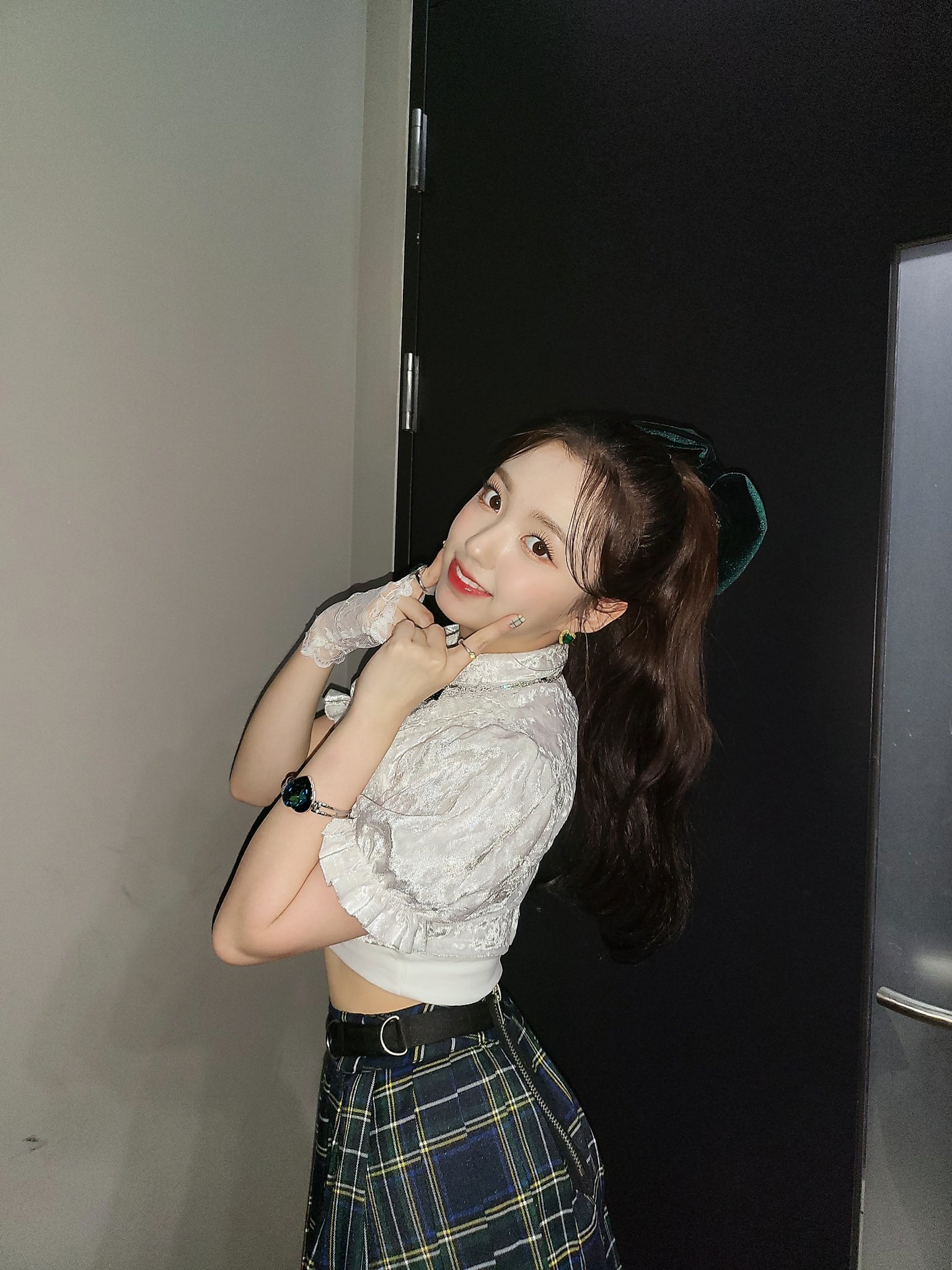 [잡담] 내 아기 진짜 셀카 못 찍음..... 진짜 못 찍음... | 인스티즈