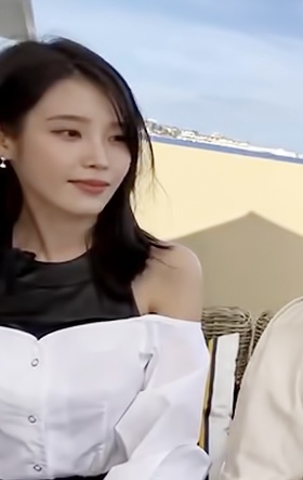 [잡담] 아이유선샌님 진짜 잘생기셨어.. | 인스티즈