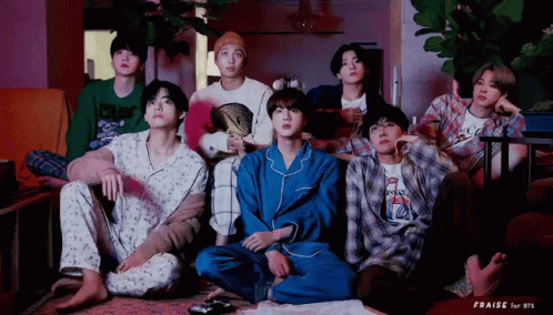 [잡담] 방탄 3곡 리믹스인데 한곡만 너무 튐.. | 인스티즈