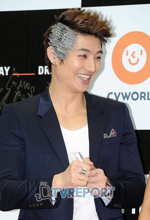 [잡담] 손호영님 한의원에서 침맞다 탈출한 헤어 있잖아 (혹시 몰라서 ㅎㅇㅈㅇ) | 인스티즈