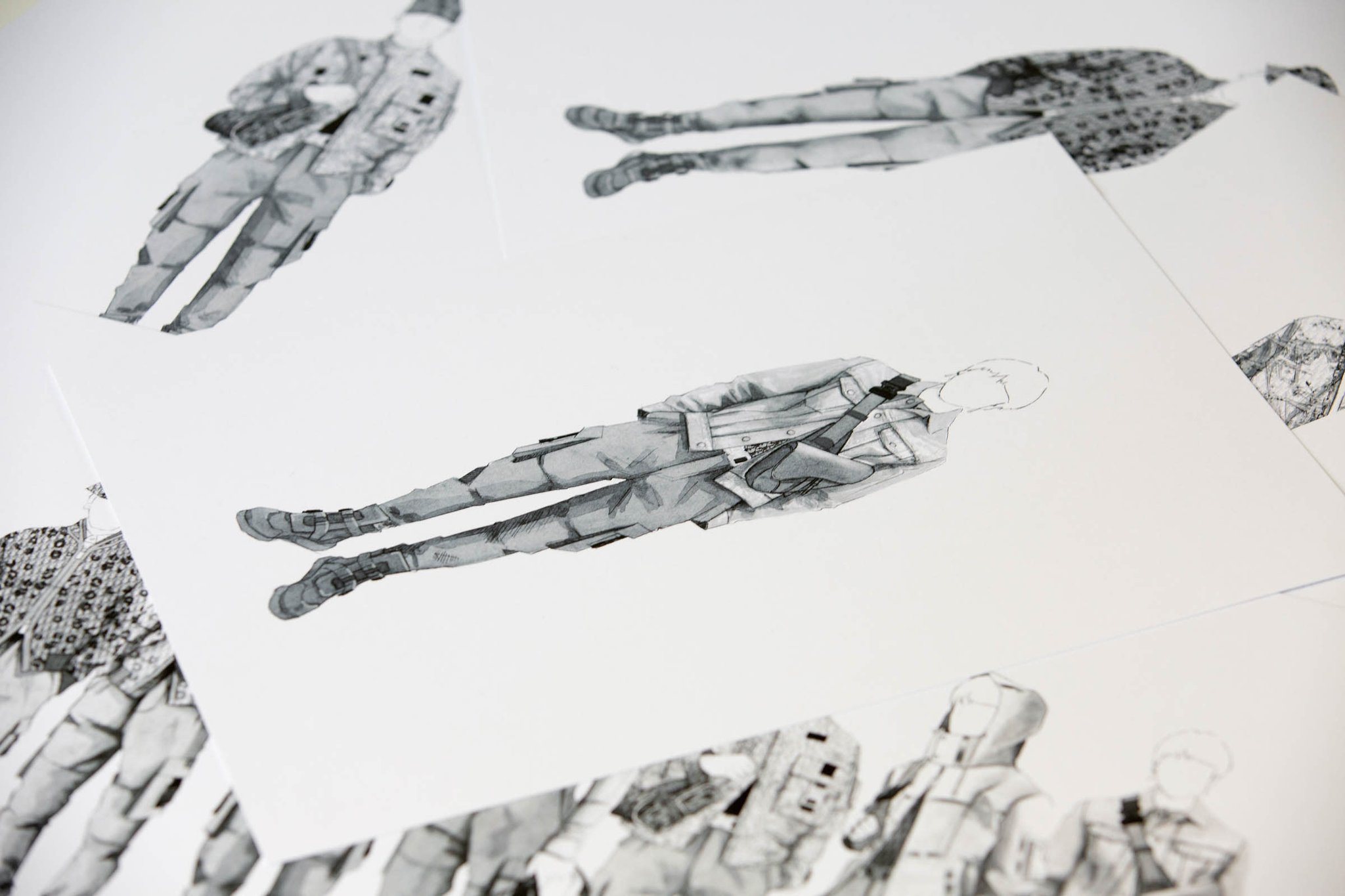 [잡담] 디올 역사상 최초의 무대의상 시도였다. 방탄은 이제 루이비통 엠버서더지만 | 인스티즈