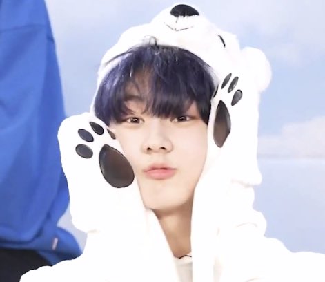 [잡담] 이번에 컴백하면 팬싸에서 양정원 머리띠 쓴거 볼수있겠지…? | 인스티즈