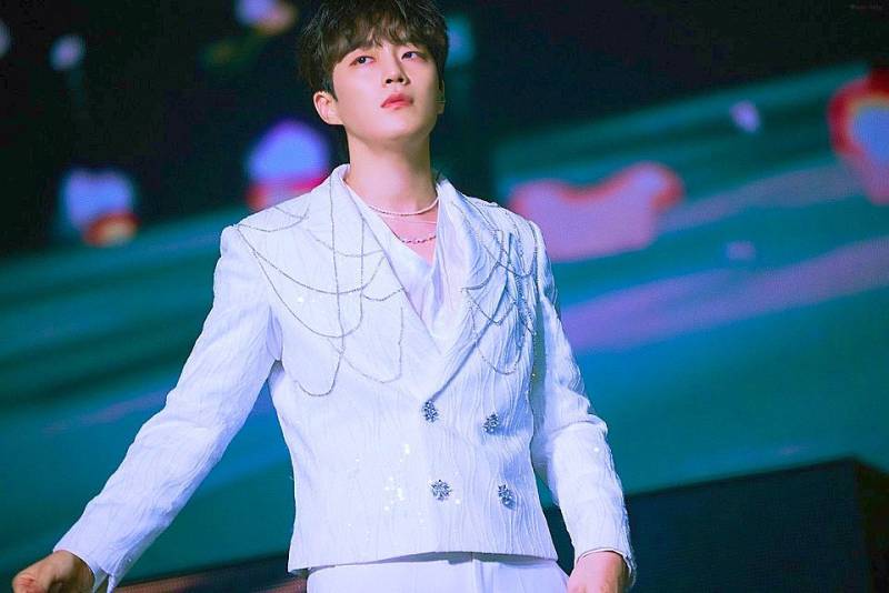 윗물이 맑아서 아랫물도 맑은 소속사 | 인스티즈