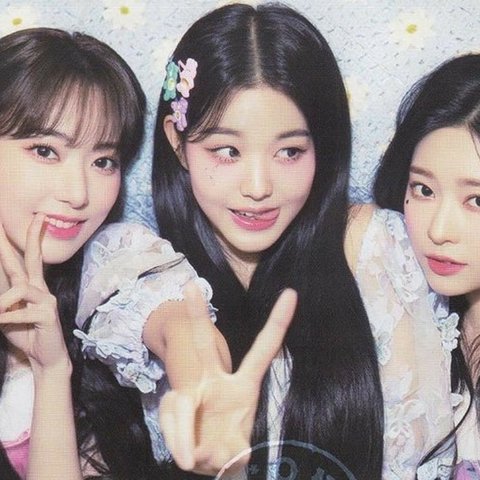 [잡담] 아이즈원 팬들아... 이때 사진 뭐라고 쳐야 나와?ㅠㅠ 잡지 같은데 | 인스티즈