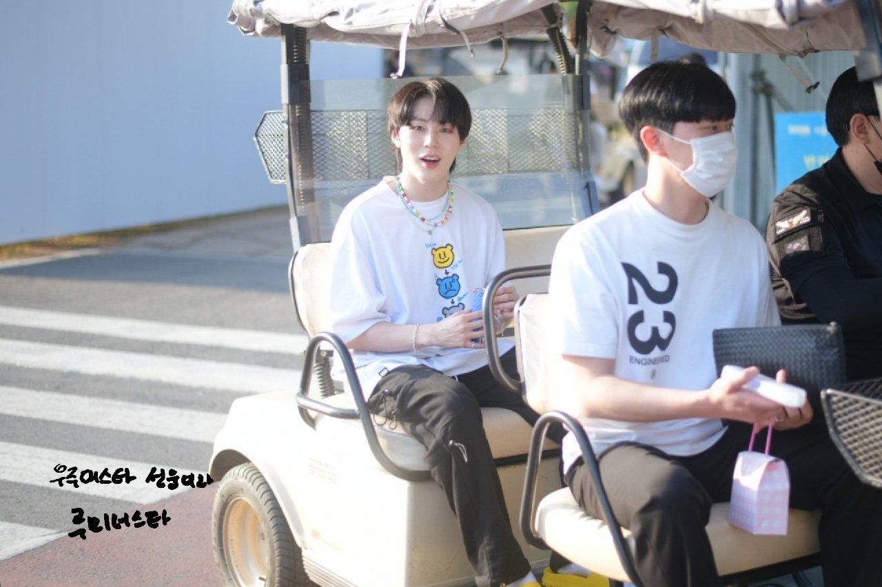 [잡담] 아니 하성운 진짜 너무 말랐어.. | 인스티즈