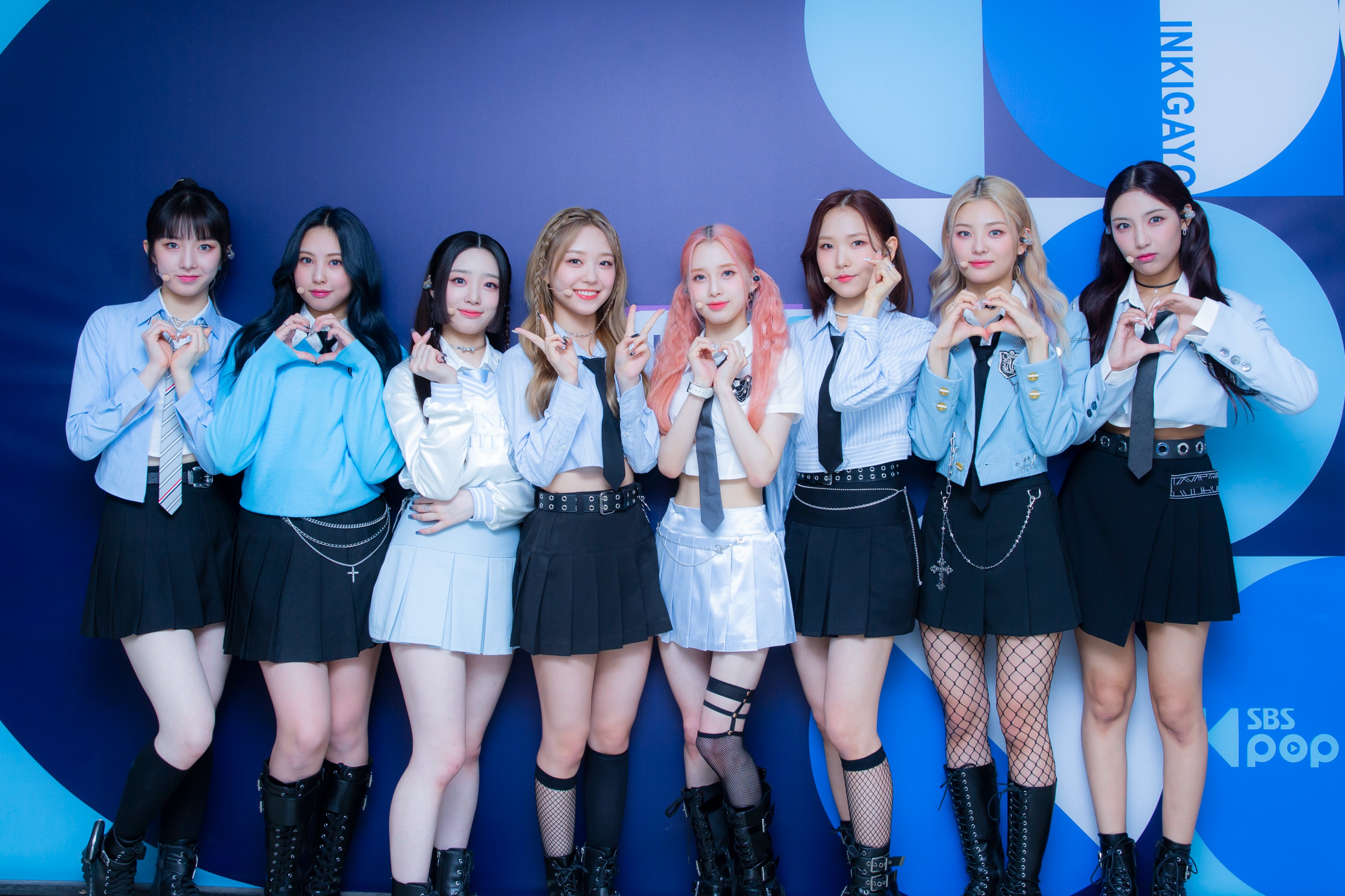 [잡담] 라잇썸 센터에 프듀48 나영이 유정이 있는거 너무 기특함 | 인스티즈