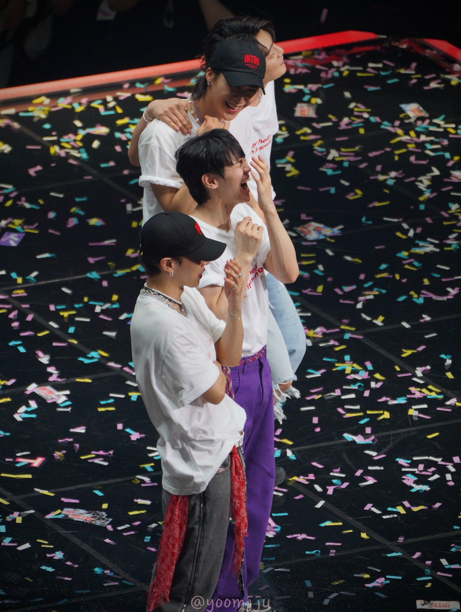 [잡담] 아니 하이라이트 콘서트 여운 아직도 잠실에서 나눔받고 있는 수준임 | 인스티즈