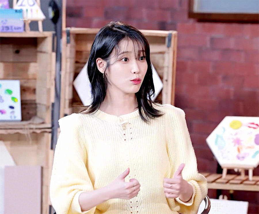 [잡담] 아이유 팔레트의 병아리반 이지은 선생님 | 인스티즈