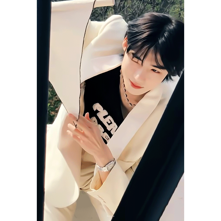 [잡담] 이거 누구야???? 제발 | 인스티즈