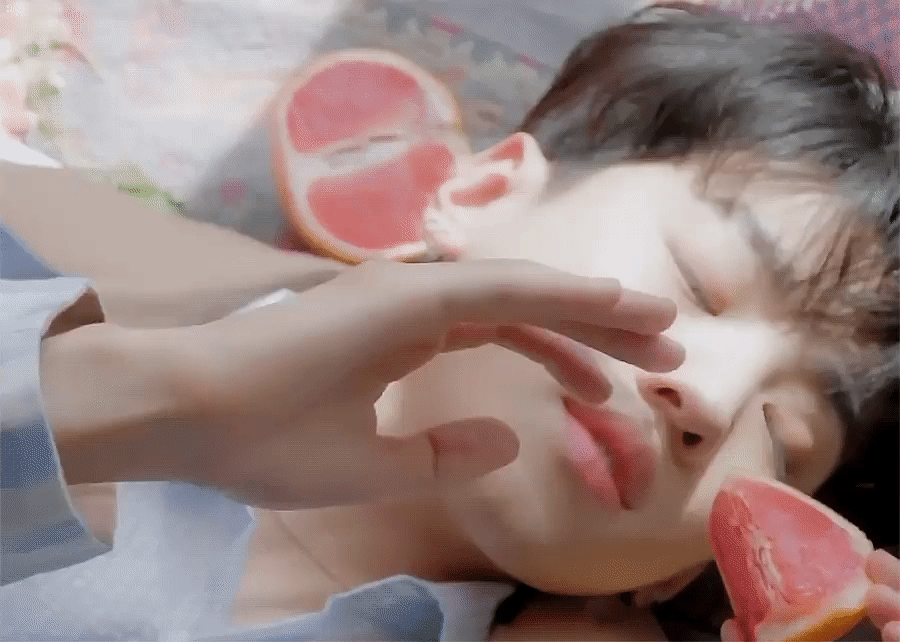 [잡담] 와 재찬이...청순한 거 미친듯이 어울리는구나? | 인스티즈