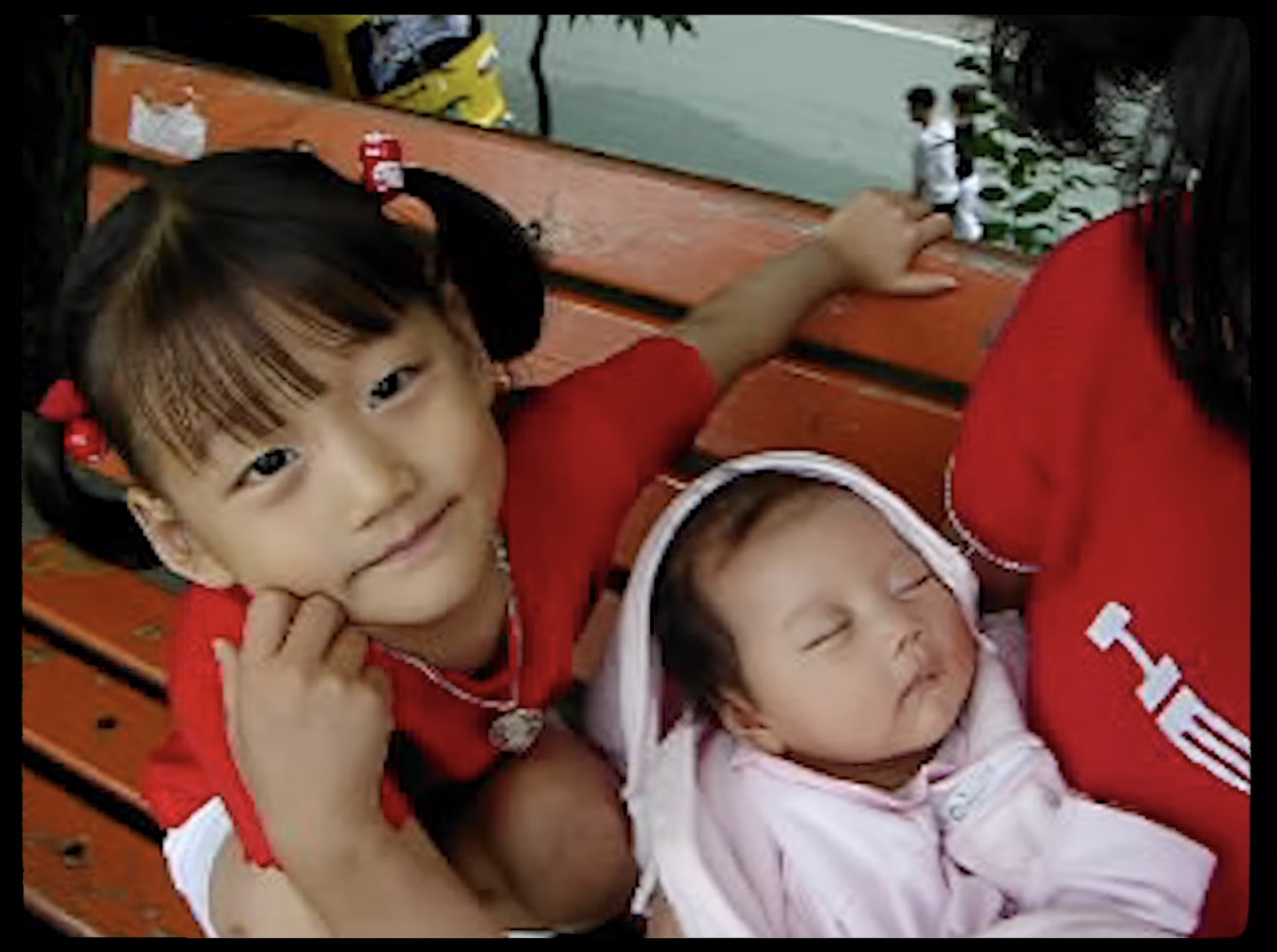 [잡담] 성형했냐는 말이 절대 나올 수 없는 아이돌… | 인스티즈