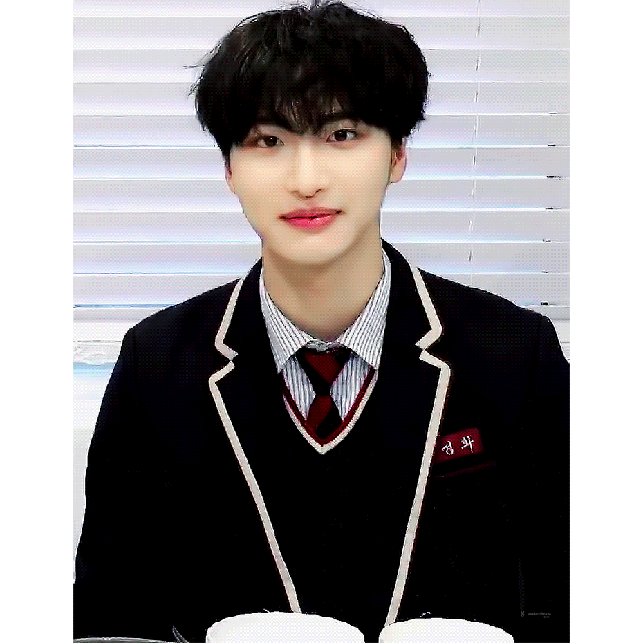 [잡담] 이 남돌 잘생긴 거 세상이 다 알아야 되는데 | 인스티즈