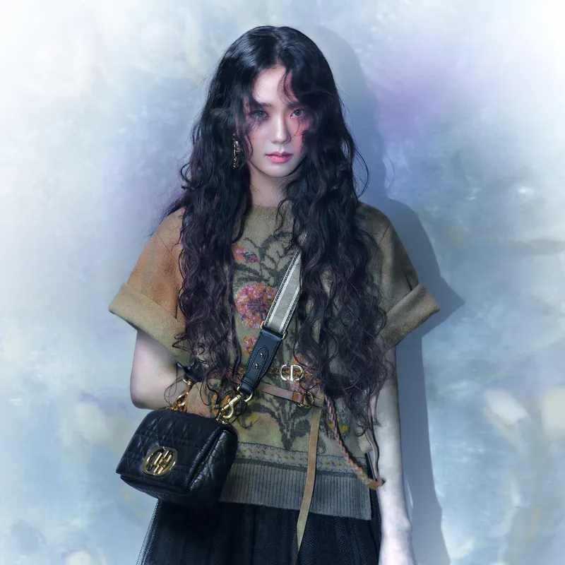 [잡담] 지수 이런 스타일링 무대에서 한 번 해주면 안되나 | 인스티즈