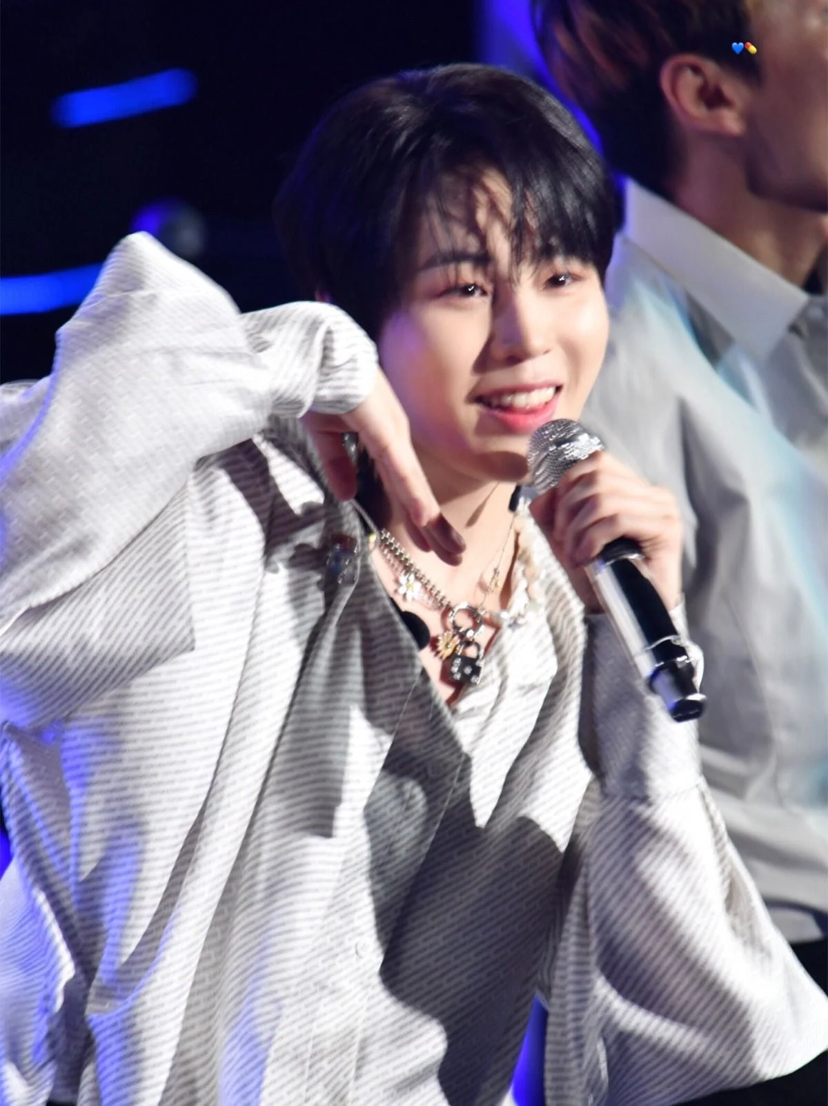 [잡담] 하성운 오늘 토끼 그잡채 | 인스티즈