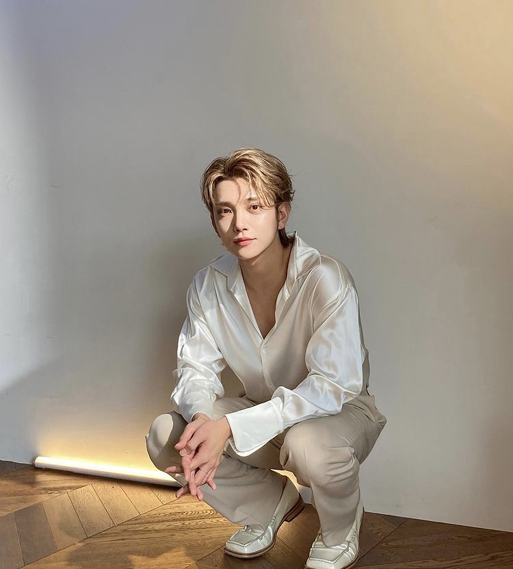 [잡담] 긍데 조슈아 완전 동안 같아… | 인스티즈