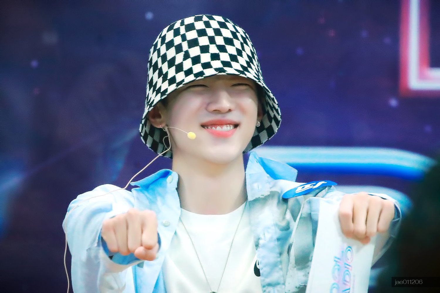 [잡담] 어떻게 22세 남성이 이렇게 말랑찹쌀떡 | 인스티즈