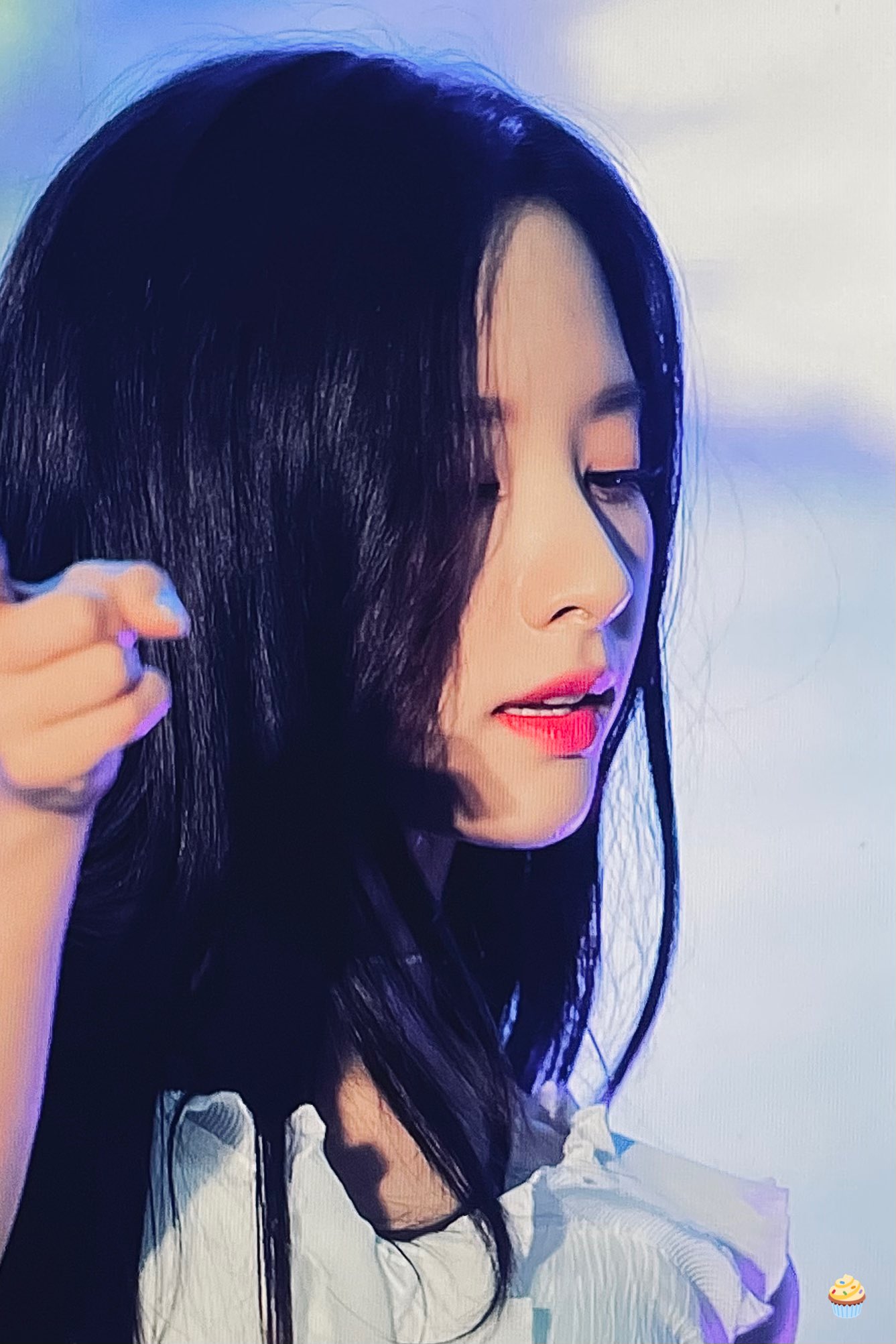 [잡담] 오늘 보나 진짜 예쁘다.. | 인스티즈