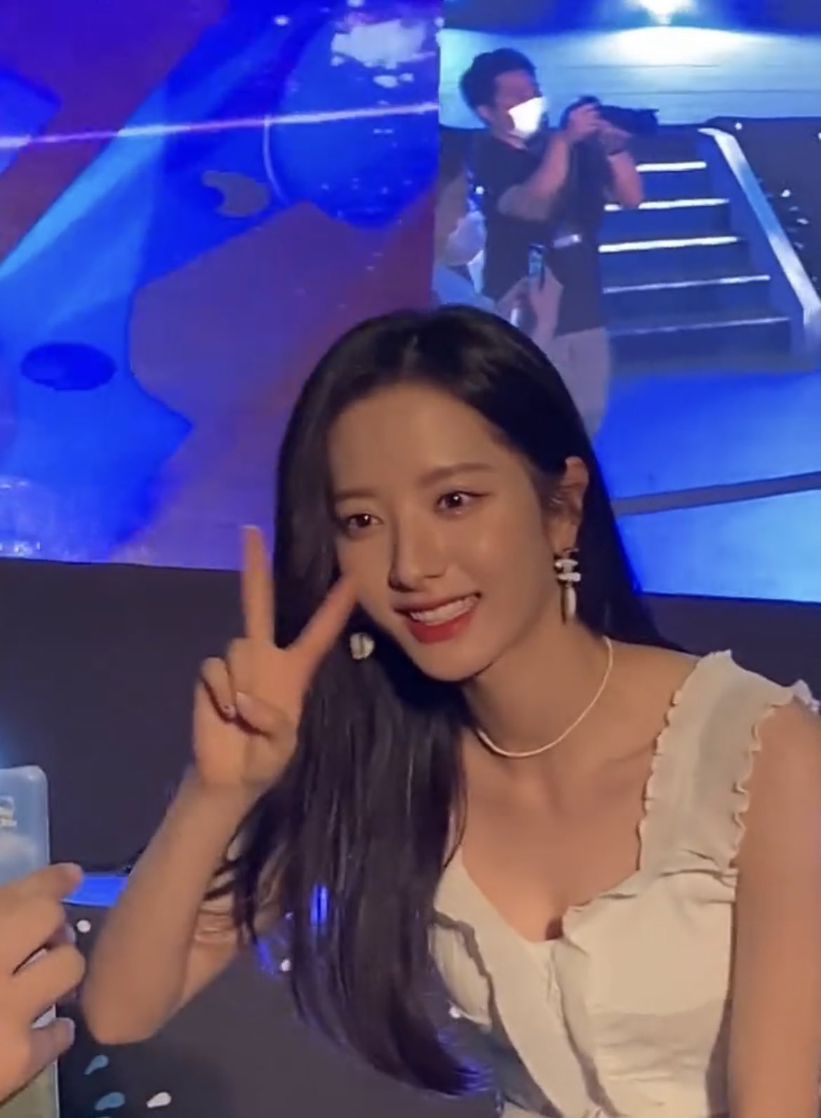 [잡담] 오늘 보나 진짜 예쁘다.. | 인스티즈