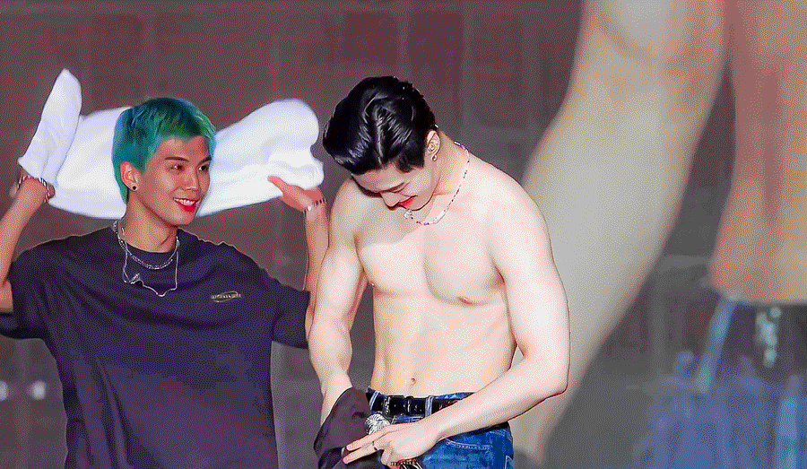 [잡담] 문빈팬들이 문빈한테 너무하다고 화난이유 | 인스티즈