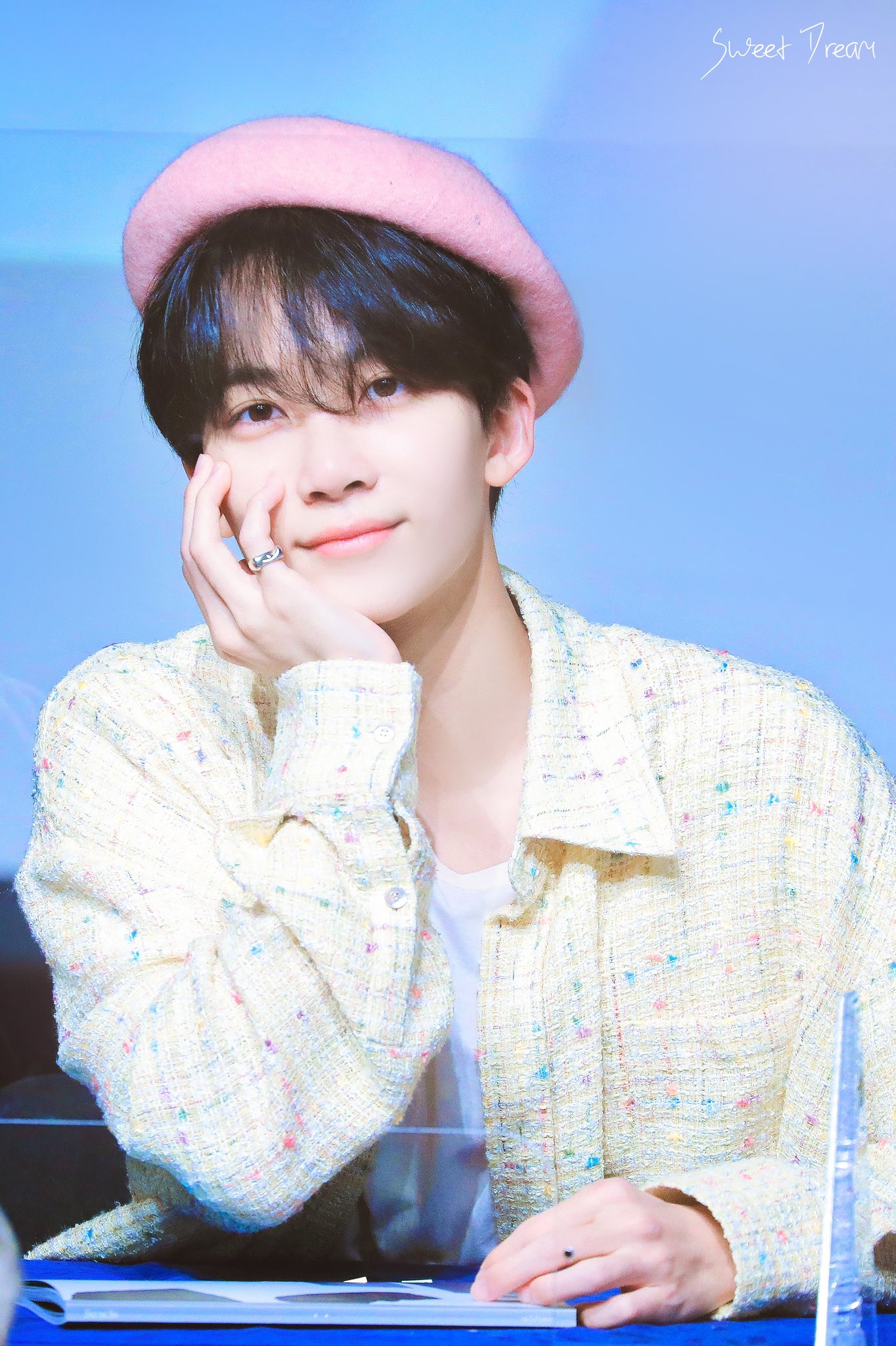 [잡담] 정한이 핑크베레모 고화질 여태 뜬거 갖고왔슴다.. | 인스티즈